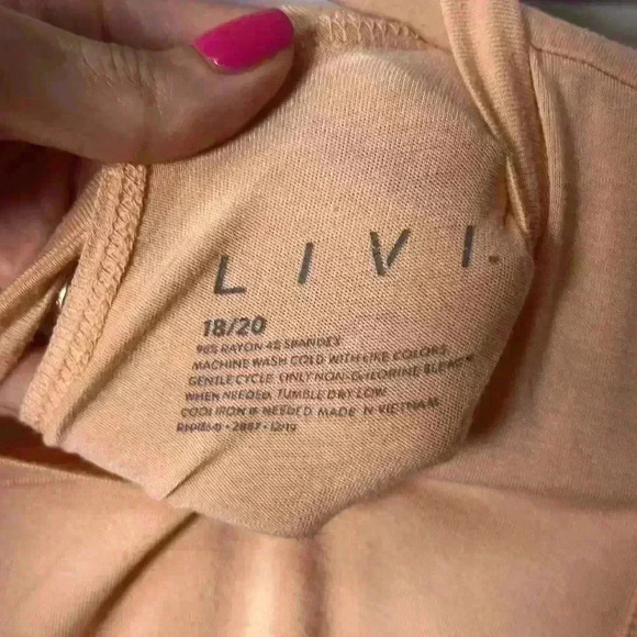 LIVI Crew Neck V-Back Recycled Soft Tank Top Size 18/20 Peach - Picture 6 of 8
